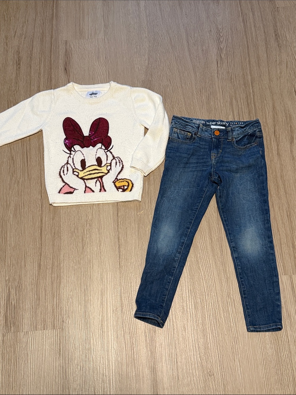 Daisy Duck Cream Sequin Sweater and Jeans